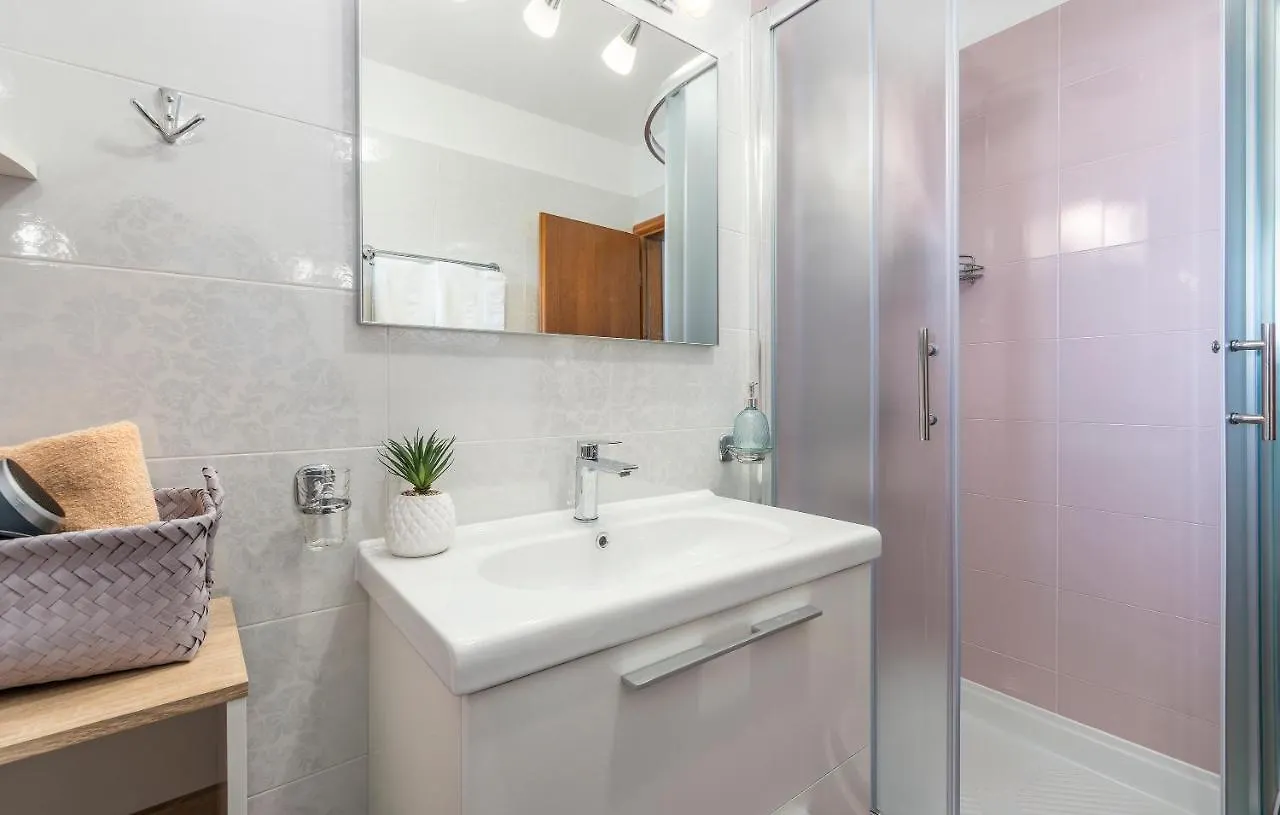 פורץ Apartments Villa Ana 0*,