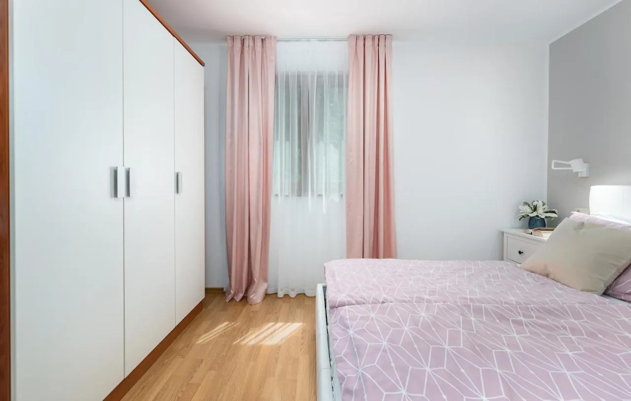 פורץ Apartments Villa Ana 0*,  קרואטיה