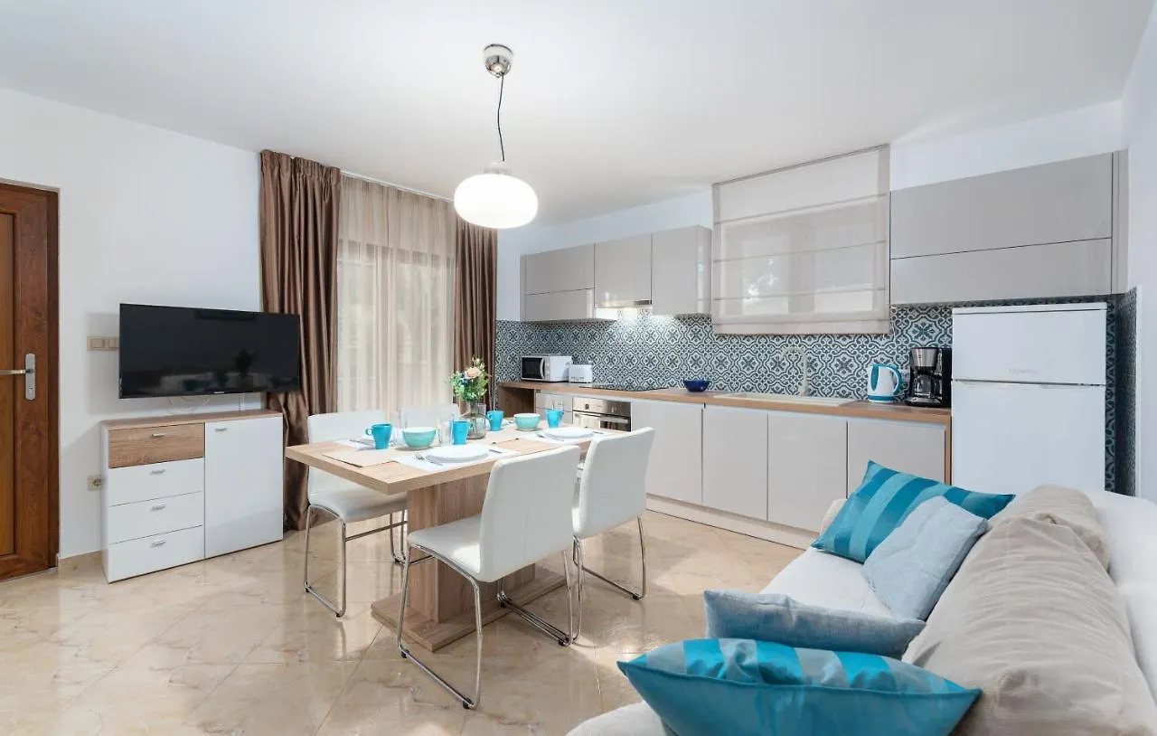 פורץ Apartments Villa Ana קרואטיה