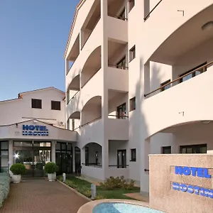 4* Hotell Flores