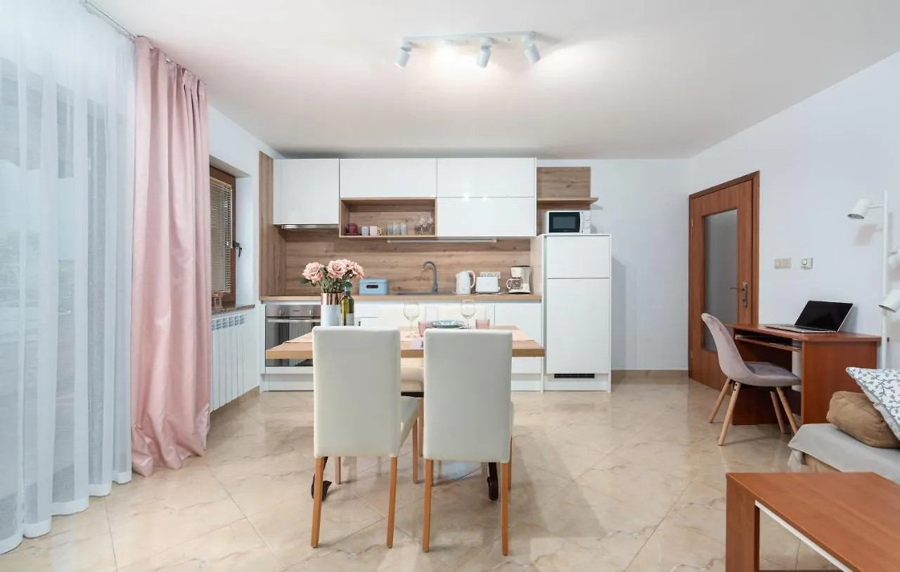 Apartments Villa Ana Poreč Horvátország